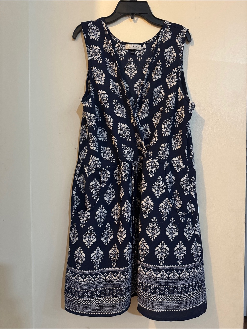 Sleeveless Navy and White Printed V-Neck Dress